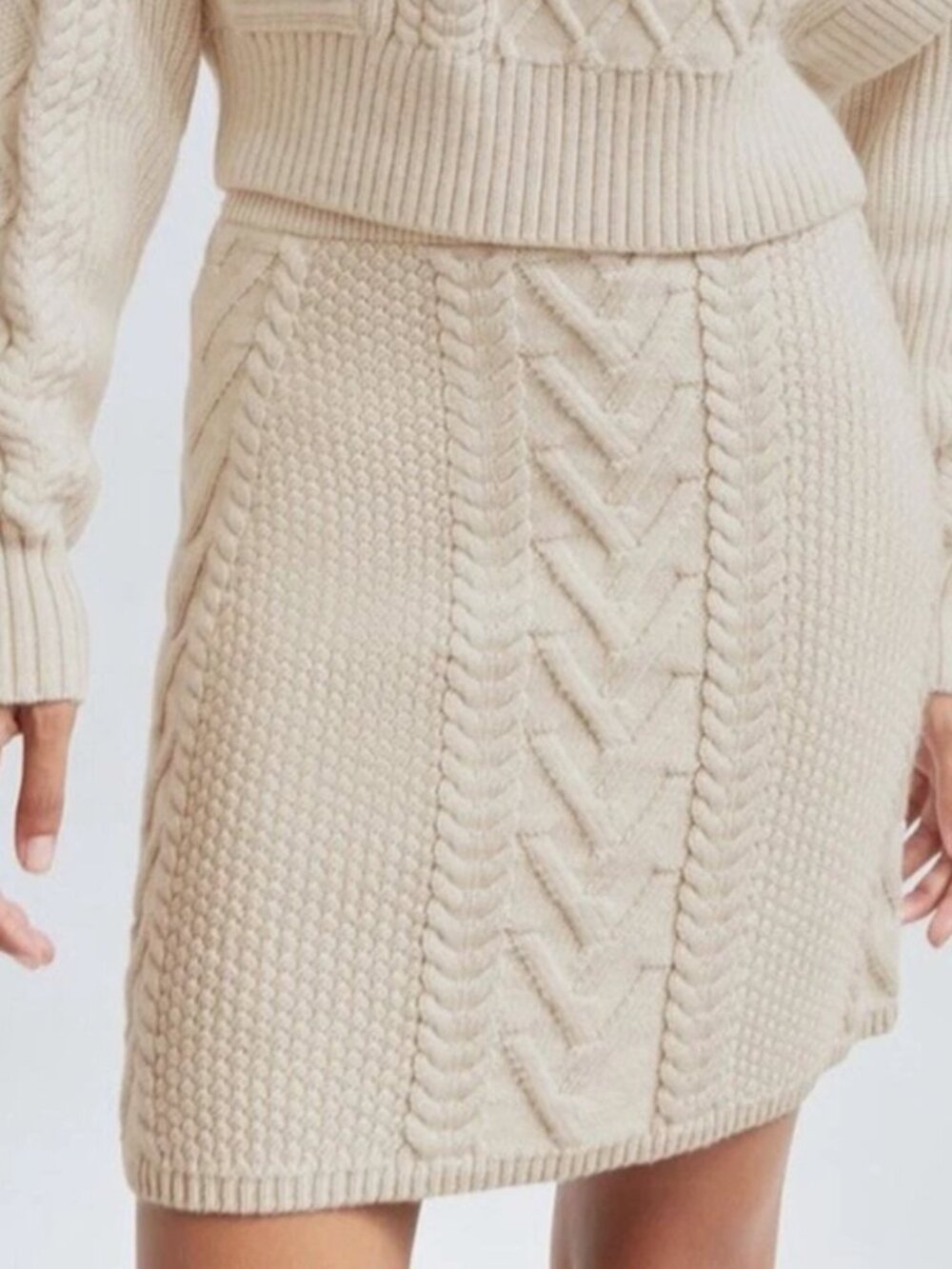 Babaton Emporia Wool Cable-Knit Mini Skirt – Aritzia (Ivory) XXS